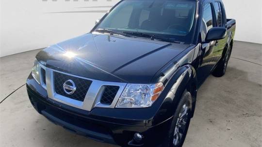 2020 nissan frontier sv
