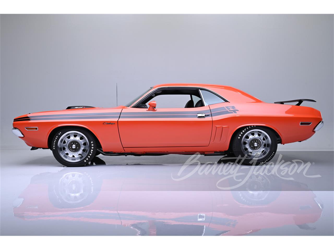 1971 dodge challenger srt hellcat