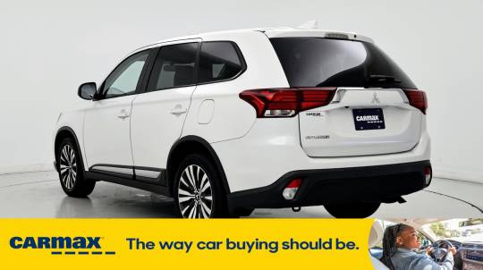 2020 Mitsubishi Outlander