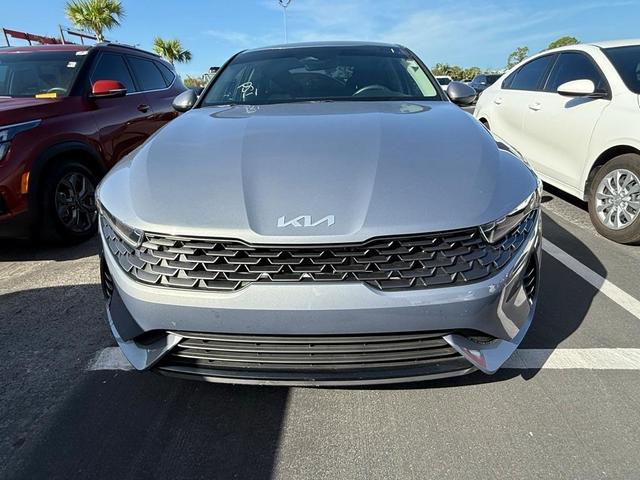 2022 kia k5 lxs