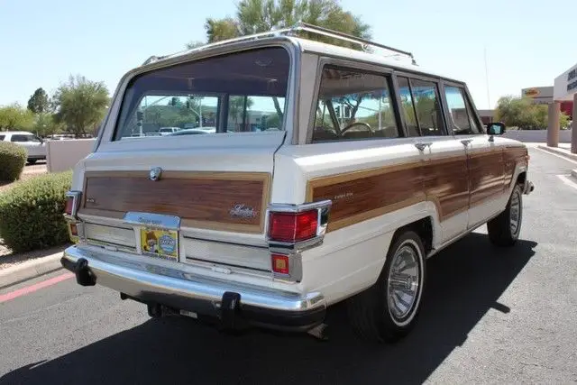 1983 jeep wagoneer 4wd limited 128882 miles olympic white suv automatic