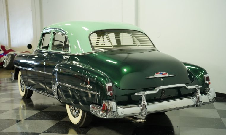 1952 chevrolet styleline deluxe