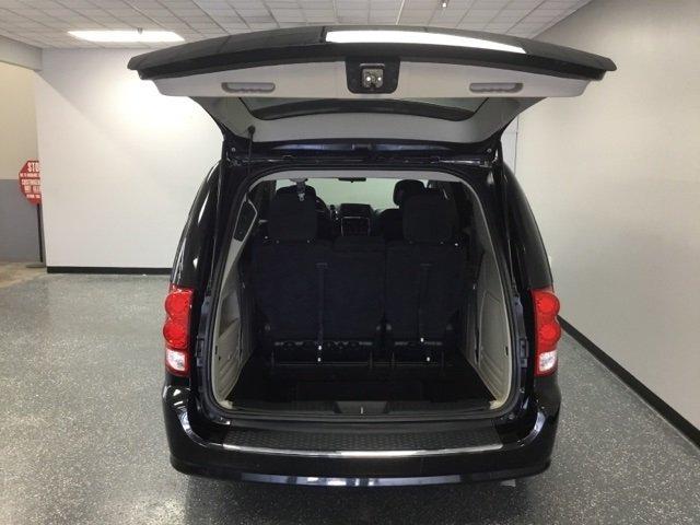 used 2016 dodge grand caravan sxt albert lea, mn 56007 for sale in albert lea, minnesota