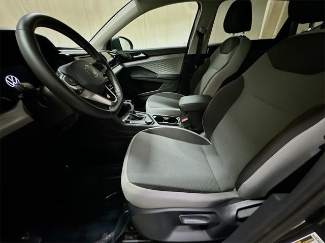 2024 volkswagen taos 1.5t s