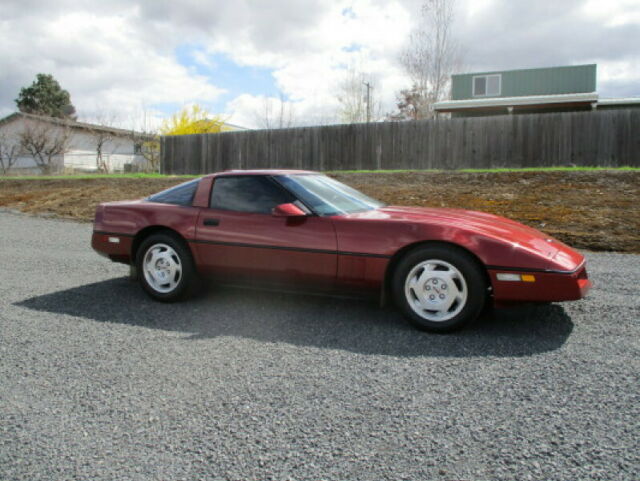 1988 corvette / low miles / rare color / targa top / doug nash 4+3 transmission
