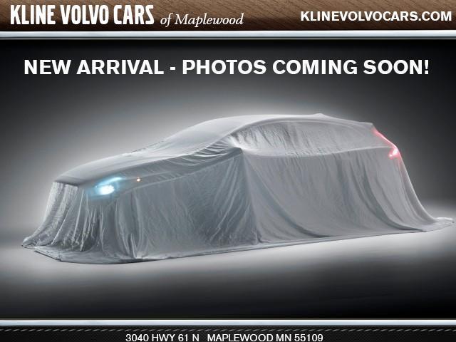 2022 volvo xc40 t5 awd momentum