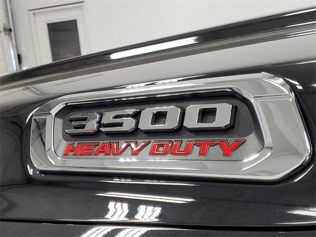 2022 ram 3500 laramie