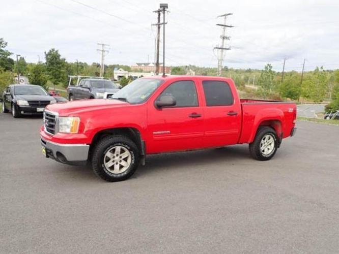 2010 gmc sierra 1500 sle 4x4 sle 4dr crew cab 5.8 ft. sb for sale in bangor, maine