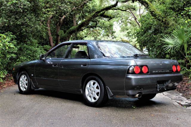 nissan skyline r32 gts