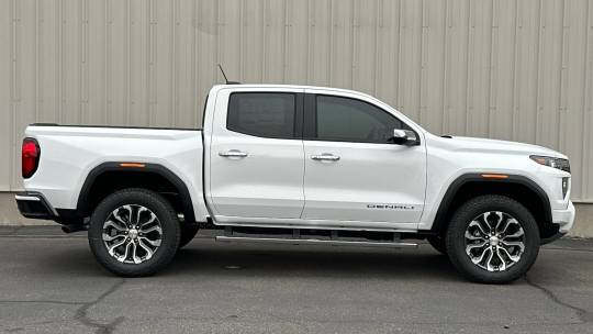 2024 GMC Canyon
