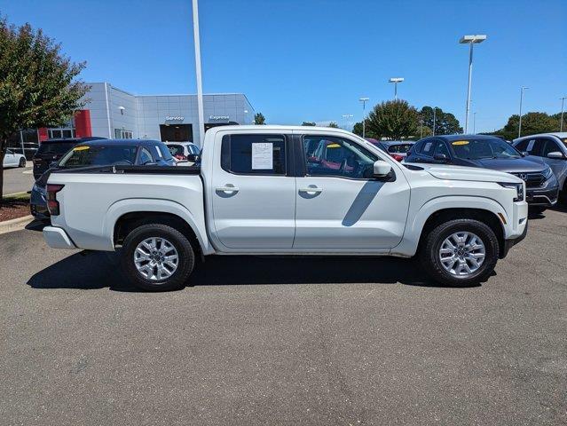 2023 nissan frontier sv
