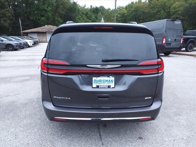 2022 chrysler pacifica touring l