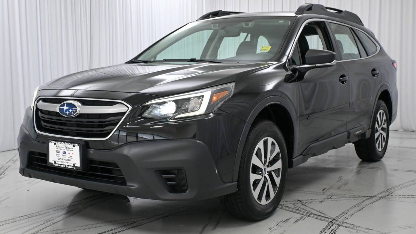 2021 subaru outback base