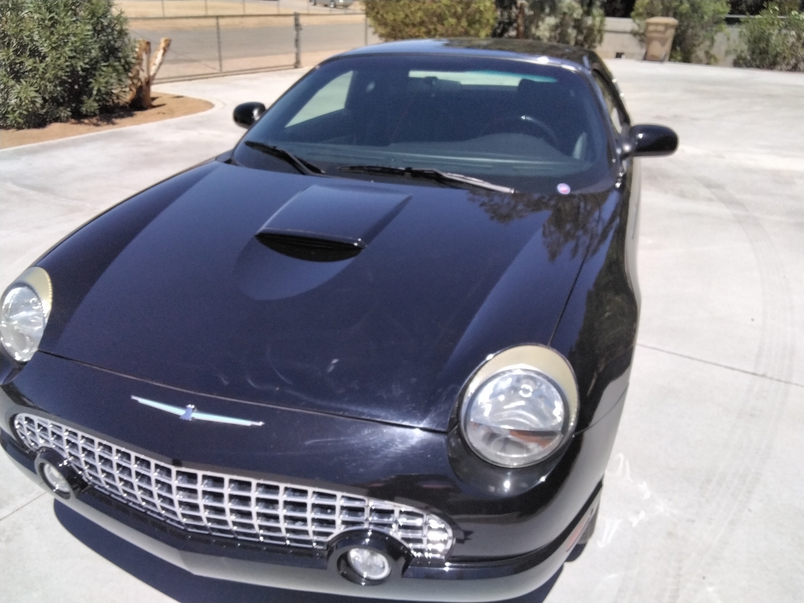 2005 ford thunderbird 50th anniversary edition