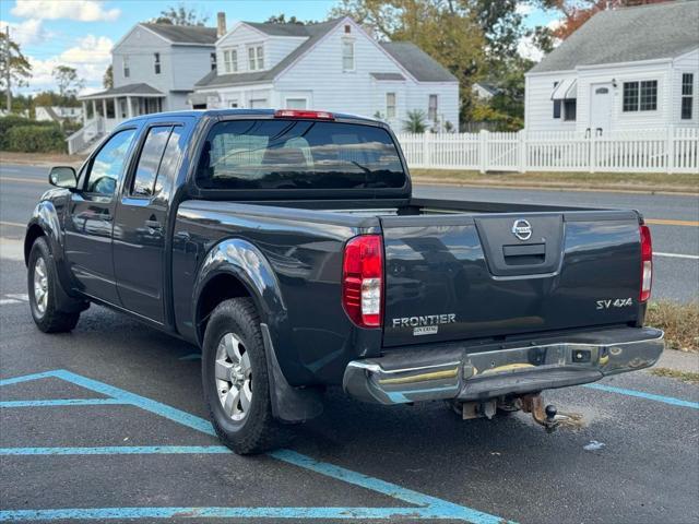 2012 nissan frontier sv