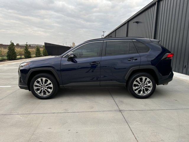 2024 toyota rav4 xle premium
