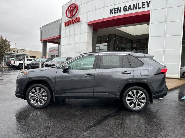 2021 toyota rav4 xle premium