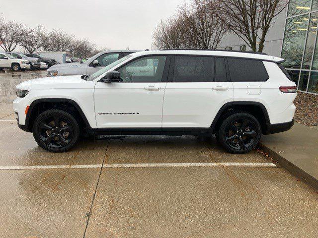 2023 jeep grand cherokee l altitude 4x4