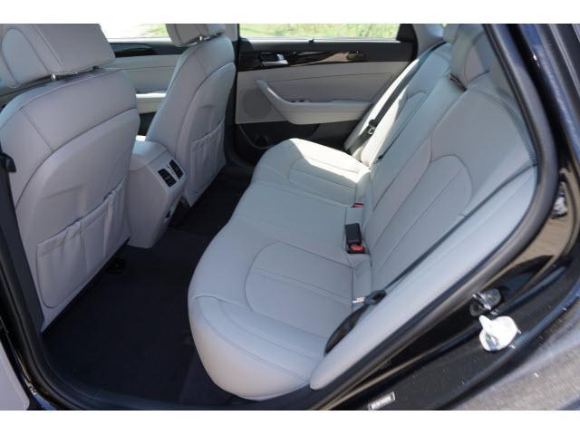 2017 hyundai sonata limited limited 4dr sedan pzev for sale in middletown, rhode island