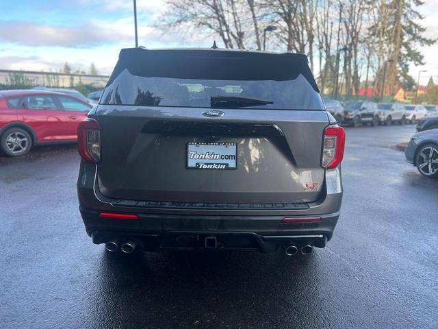 2021 ford explorer st