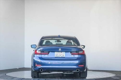 2022 bmw 330