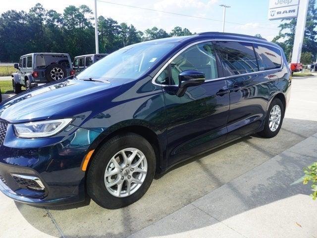 2022 chrysler pacifica touring-l