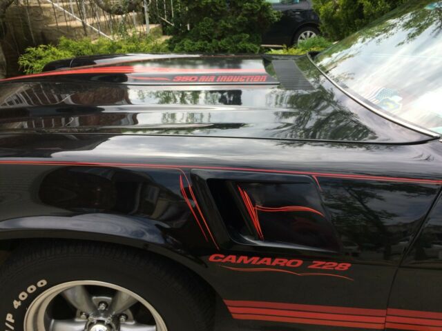 1980 z28 camaro v8 auto