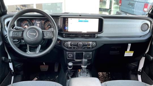 2024 Jeep Gladiator