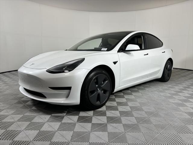 2022 tesla model 3 standard range