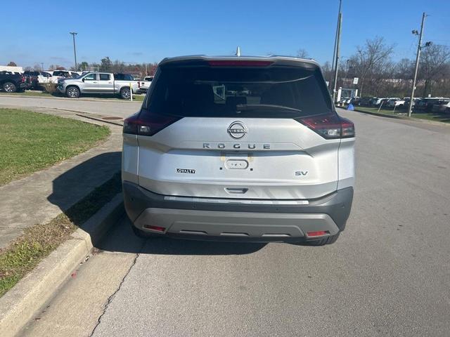 2023 nissan rogue sv