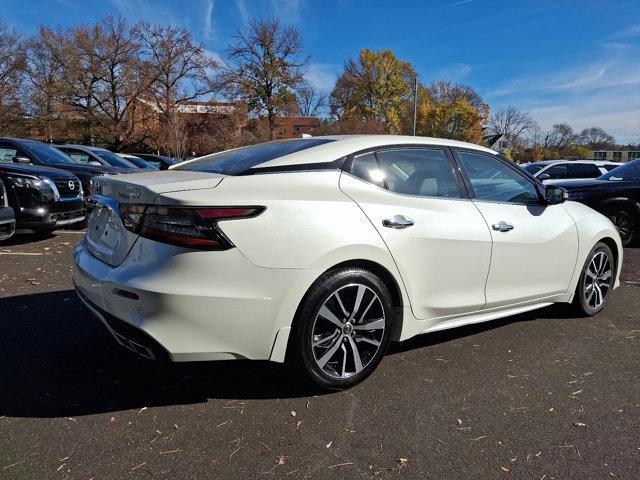2021 nissan maxima 3.5 sv