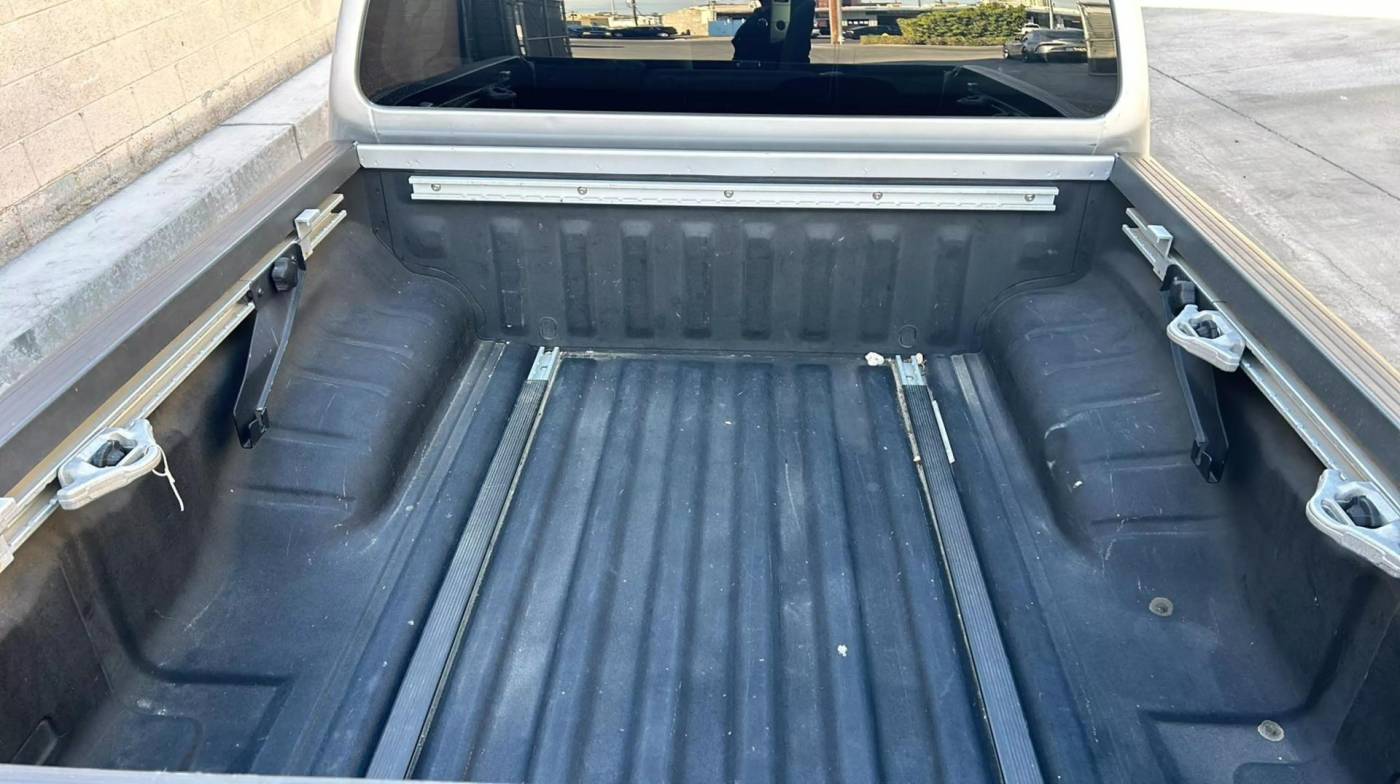 2011 nissan frontier s