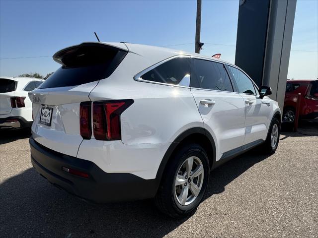 2023 kia sorento lx