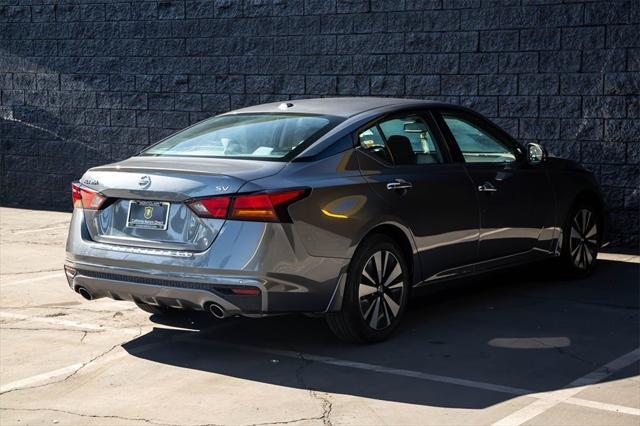 2020 nissan altima 2.5 sv