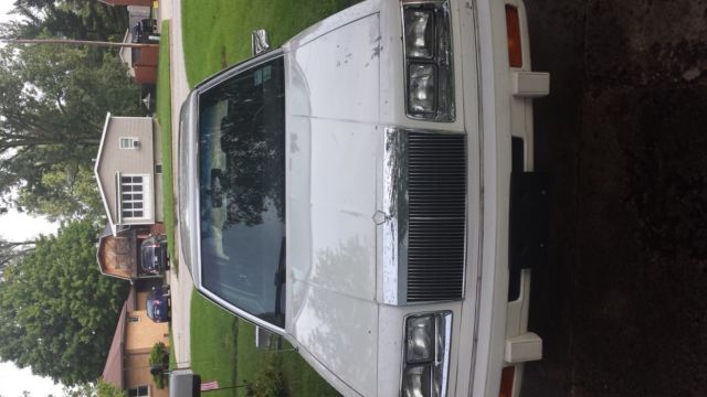 ebay motors' used cars 1986 chrysler lebaron