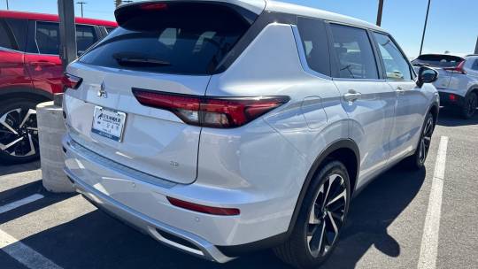 2024 Mitsubishi Outlander