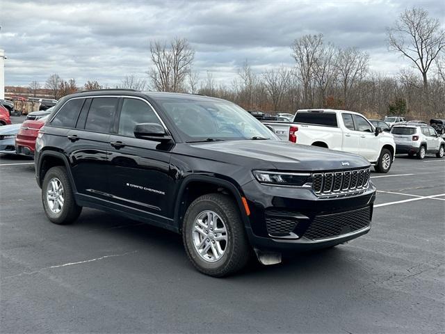 2024 jeep grand cherokee laredo