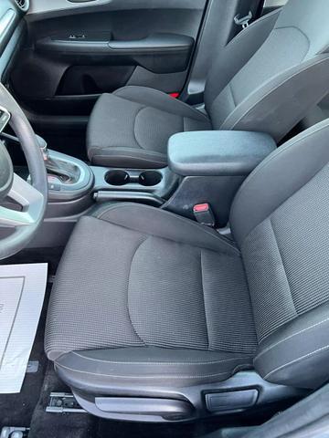 2020 kia forte lxs