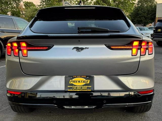 2021 ford mustang mach-e premium
