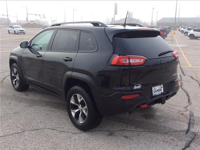 2018 jeep cherokee trailhawk