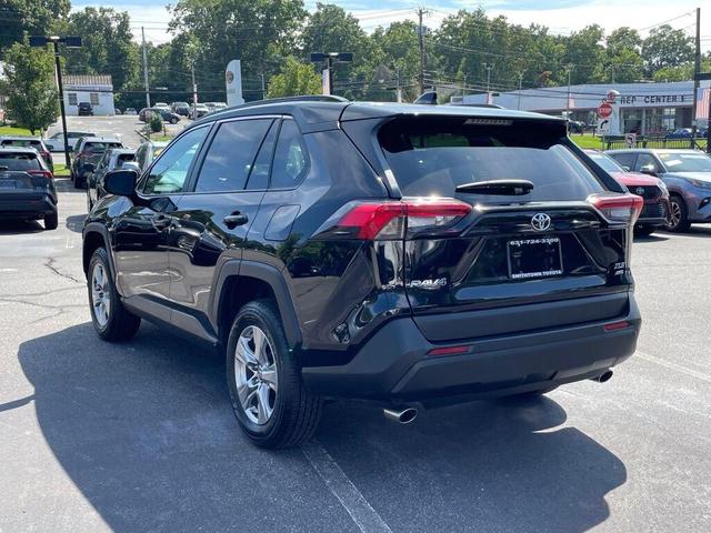 2023 toyota rav4 xle