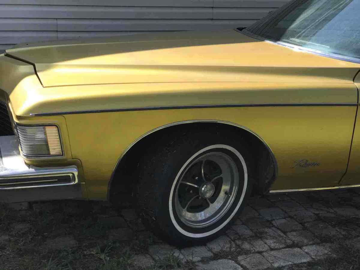 1973 buick riviera yellow rwd automatic base