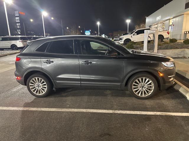 2019 lincoln mkc standard