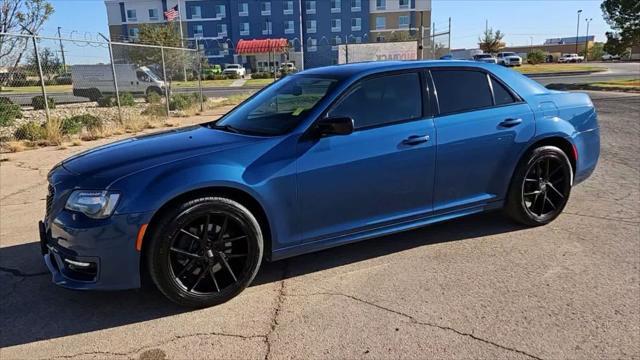 2020 chrysler 300 touring