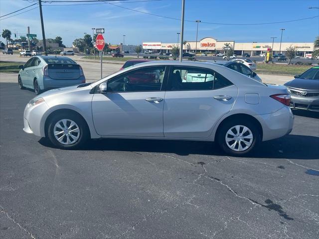 2014 toyota corolla le