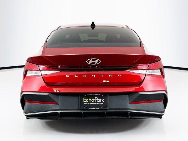 2024 hyundai elantra se
