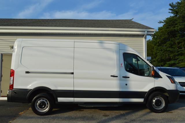 2017 ford transit-150 base