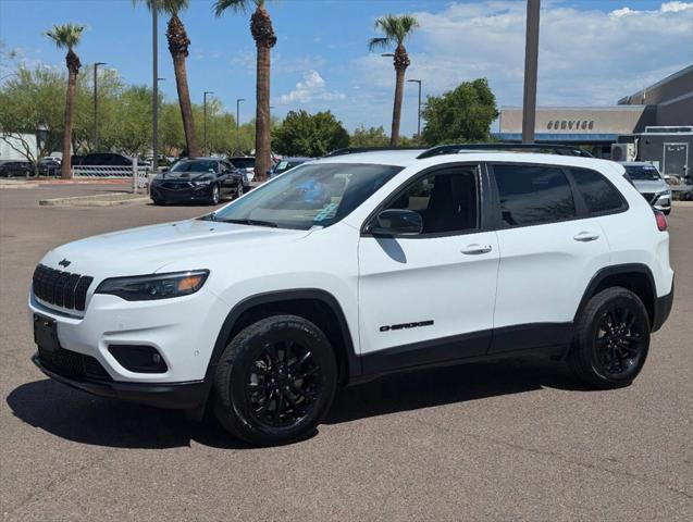 2023 jeep cherokee altitude