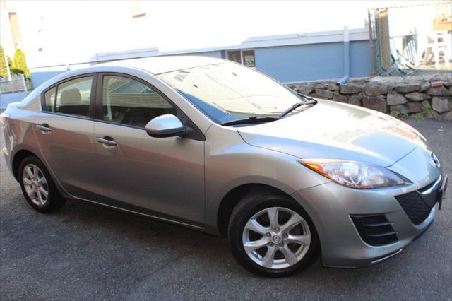 2010 mazda mazda3 i touring