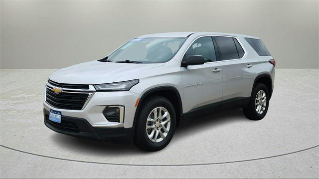 2022 chevrolet traverse ls